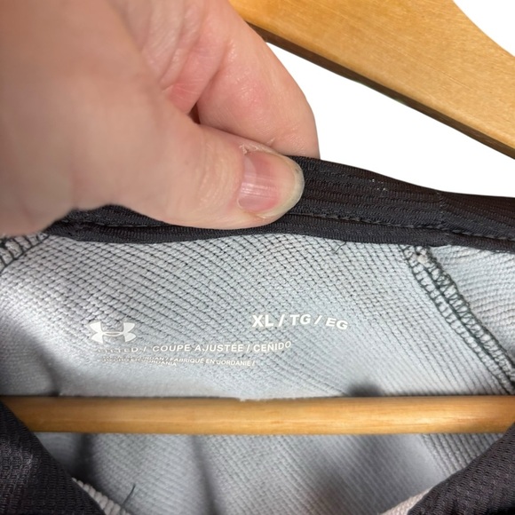 Under Armour Gray Zip Up Sweater with Hood and Ribbed Cuffs - Picture 3 of 4